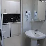 Lejla 4*