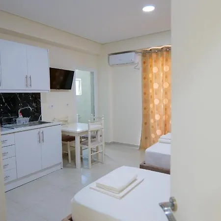 Guest house Lejla 3*