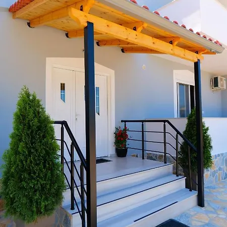 Guest house Lejla 3*